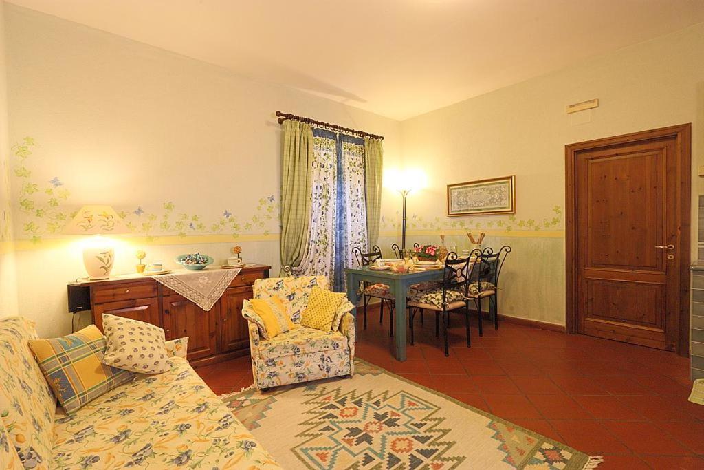 Casa Vacanze Casa Italia Лампореккьо Экстерьер фото