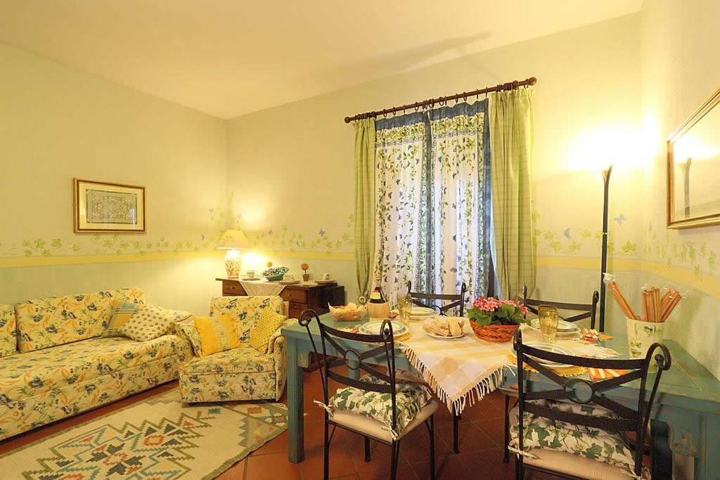 Casa Vacanze Casa Italia Лампореккьо Экстерьер фото